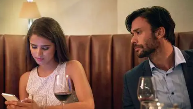 无锡市出轨取证；妻子承认出轨后财产如何分割